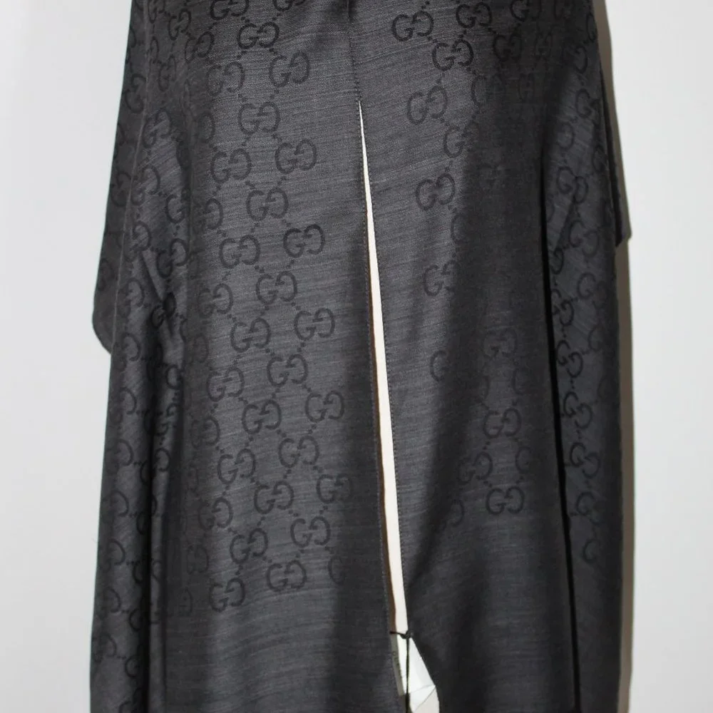 NWT GUCCI Black Jacquard GG Wool Silk Scarf